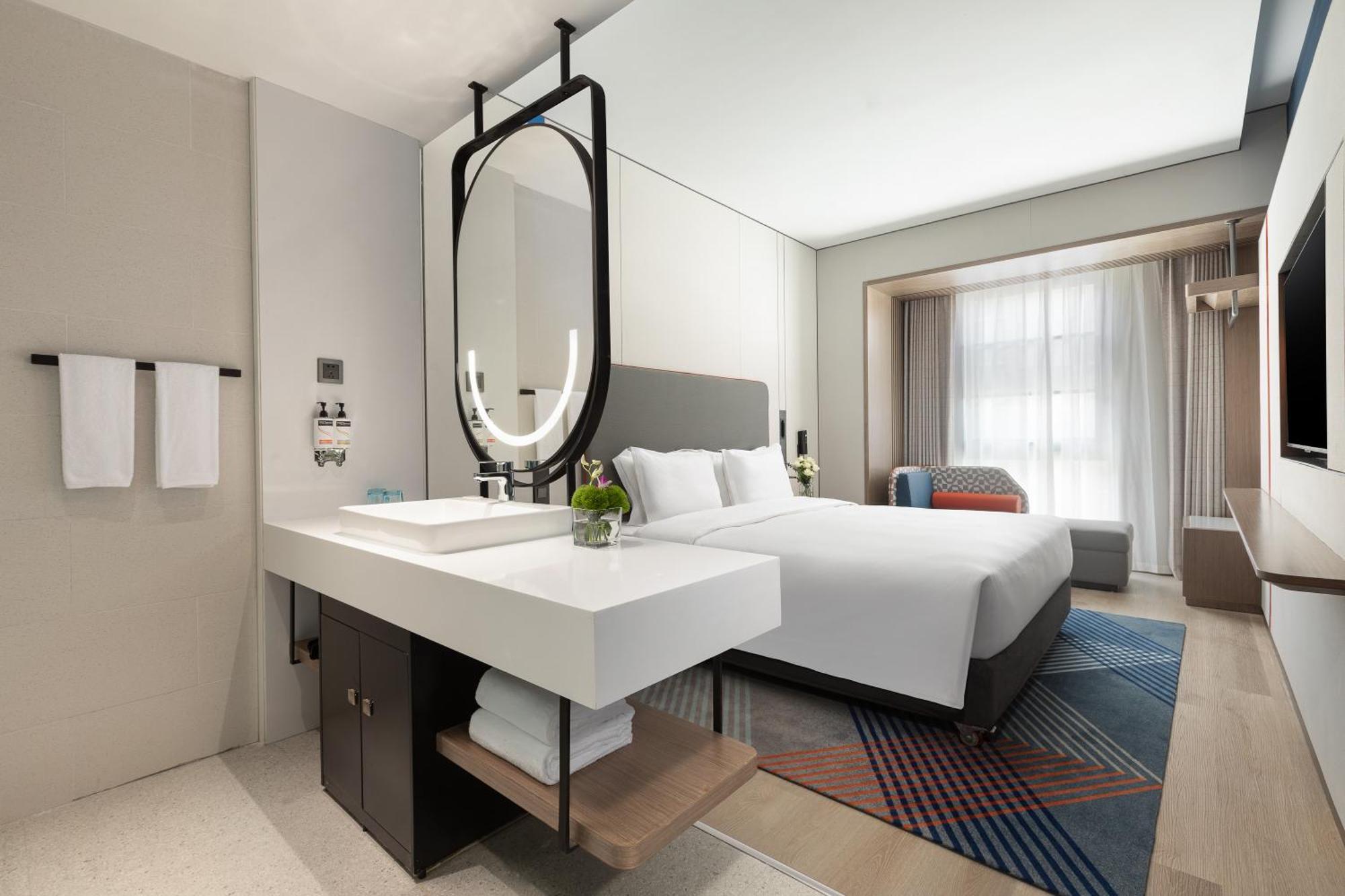 Holiday Inn Express Changfeng Park Shanghai Eksteriør bilde